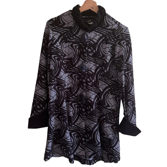 Yushi Artsy swing jacket - Picture 2 of 6